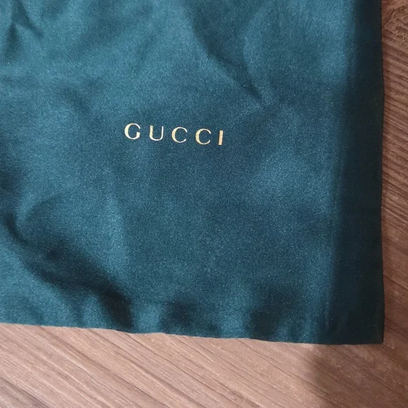 Gucci Drawstring Dust Bag in Teal with Gold Logo - Picture 2 of 2